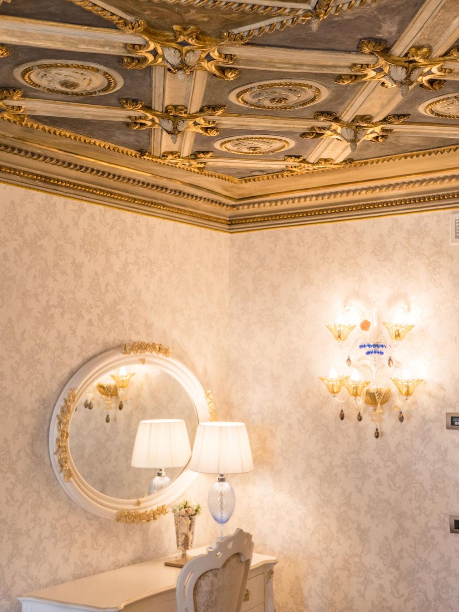 Ego' Boutique - The Silk Road Hotel Venecia